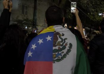 México pedirá visa a venezolanos desde finales de enero